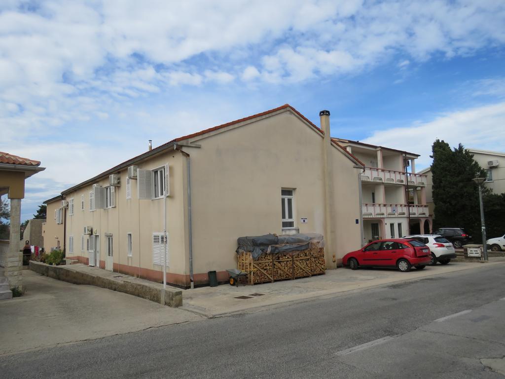 Guest House Miro Novalja Exterior foto